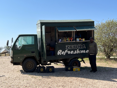 safari picknick truck tanzania