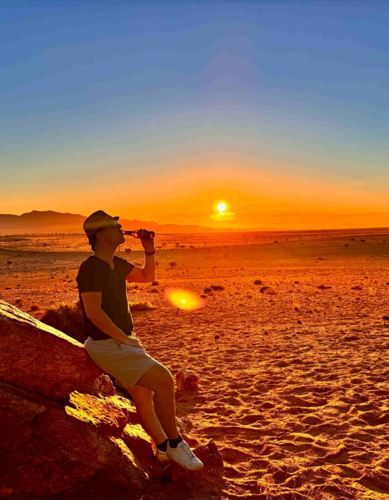 Zonsondergang bij Aus, Namibië