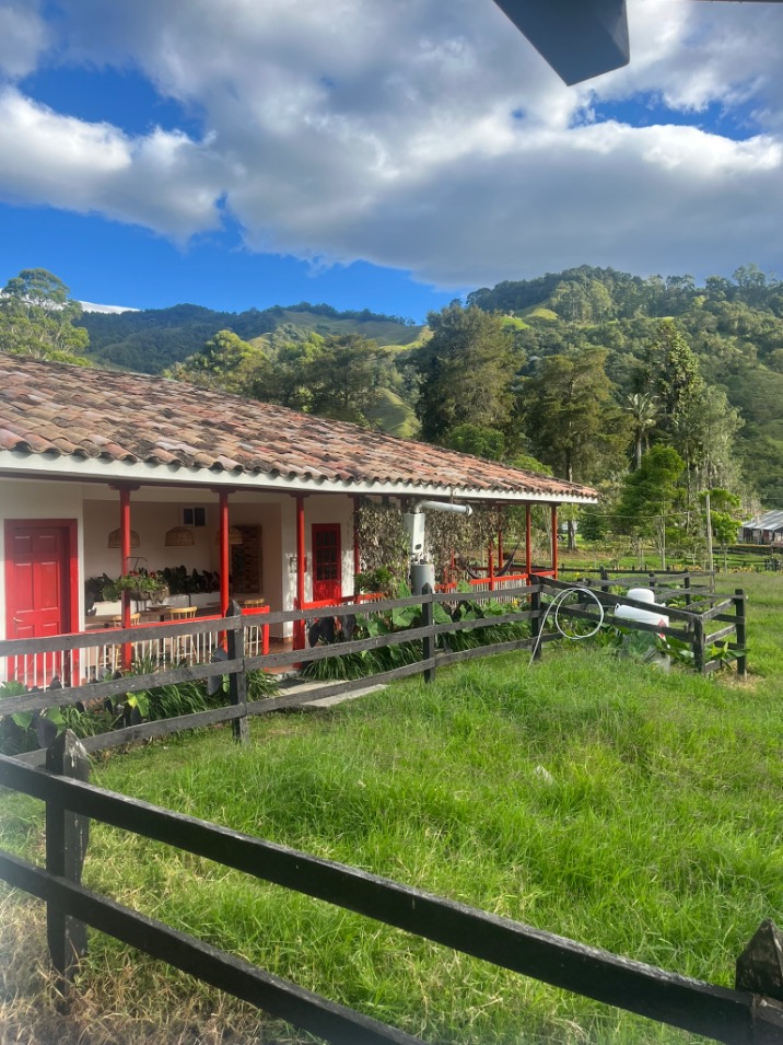 Finca in de koffiezone