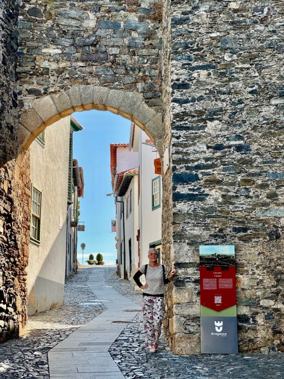 Anne Middelkamp van Ardanza reizen in Bragança Portugal