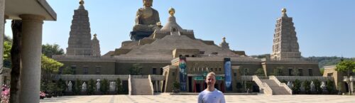 De imposante gouden Boedhha in Fo Guang Shan