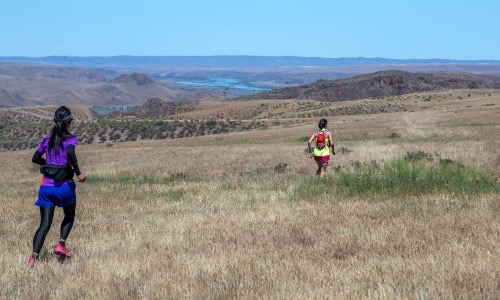 kzachstan Reizen De Ultra Trail Marathon in de steppes nabij Almaty