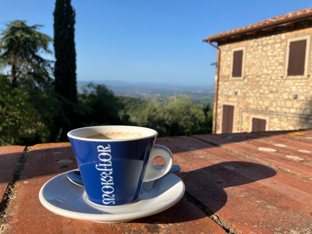 Iedere ochtend begint de dag met een heerlijke bak Italiaanse koffie