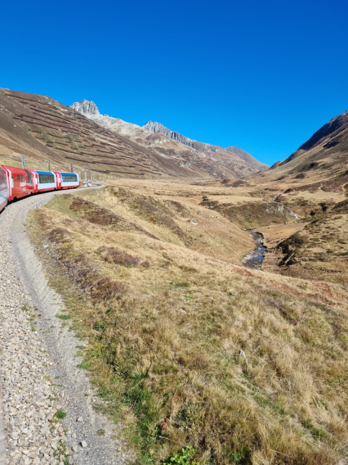 Glacier Express Oberalppas